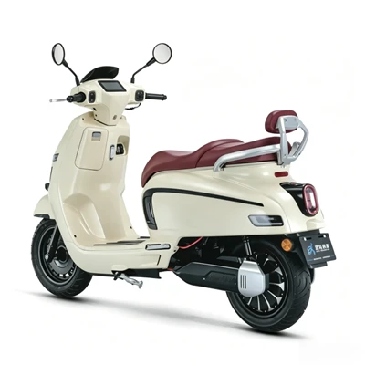 Cremeweißes Retro-Elektromotorrad, 2000 W, Vintage-Moped für den Stadtverkehr